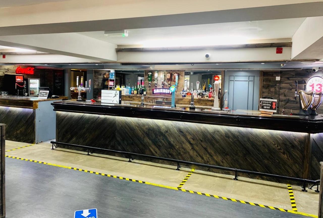Fairways Lodge & Leisure Club 프레스트위치 외부 사진