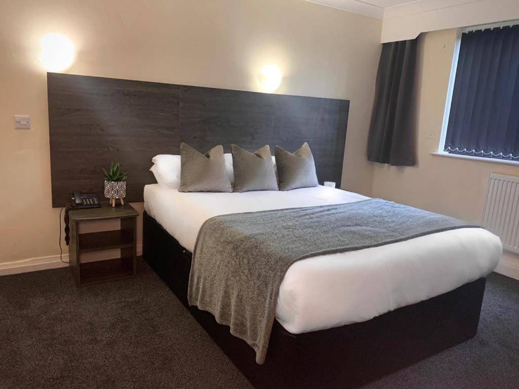 Fairways Lodge & Leisure Club 프레스트위치 외부 사진